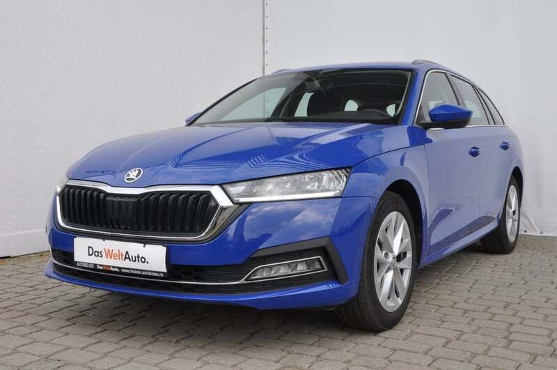 Albastru mediu normal Utilizat 2023 Skoda Octavia Style Break | 22.900 EUR (Puțin scump) - Imagine 1/4