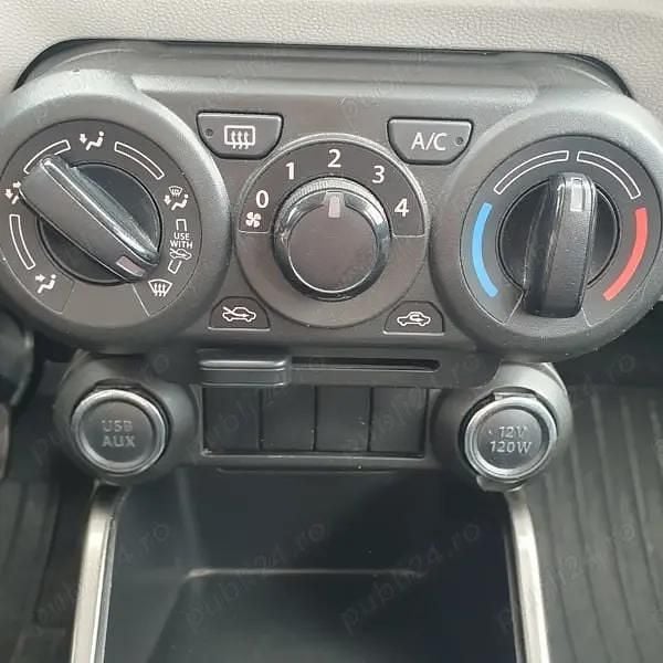 Second-hand Suzuki Ignis 86 CP (63 kW) 2019 Rosu SUV