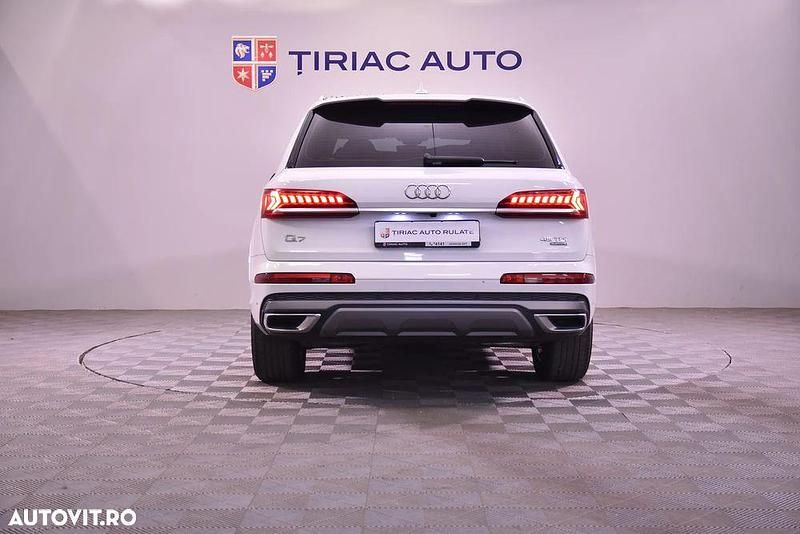 Second-hand Audi Q7 231 CP (169 kW) 2022 Culoarealb SUV