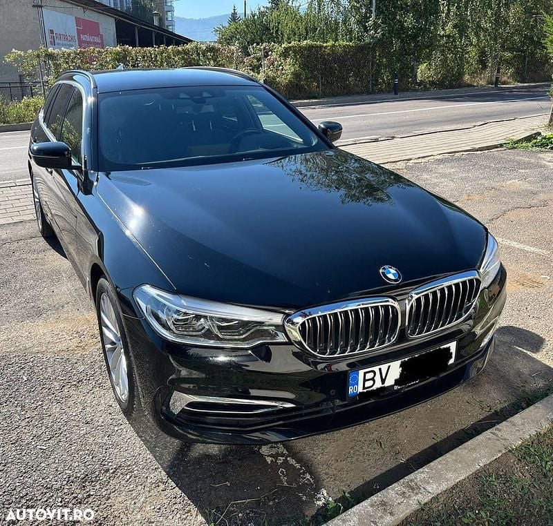 Culoarenegru Utilizat 2018 BMW 520 Luxury Line Break | 20.990 EUR (Preț OK) - Imagine 1/4