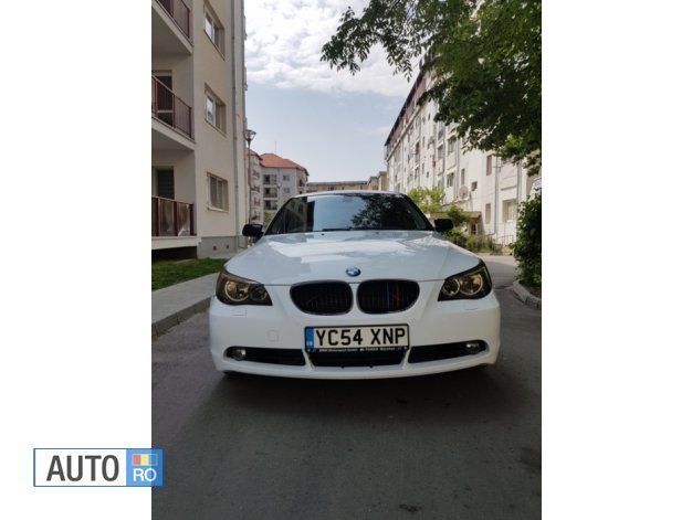 Alb Utilizat 2005 BMW 525 Berlinǎ | 2.890 EUR - Imagine 1/4