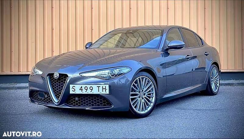 Culoaremaro Utilizat 2017 Alfa Romeo Giulia Estrema Berlinǎ | 16.400 EUR (Puțin scump) - Imagine 1/4