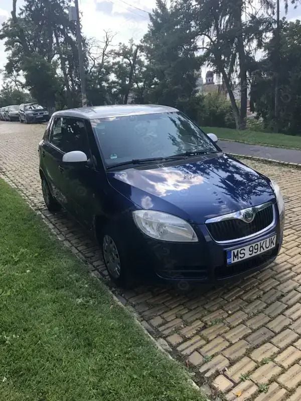 Utilizat 2008 Skoda Fabia Berlinǎ | 2.550 EUR (Preț OK) - Imagine 1/4