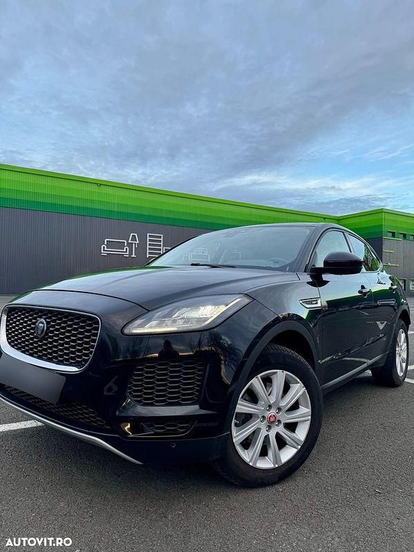 Second-hand Jaguar E-Pace R-Dynamic 150 CP (110 kW) 2019 Culoarenegru SUV