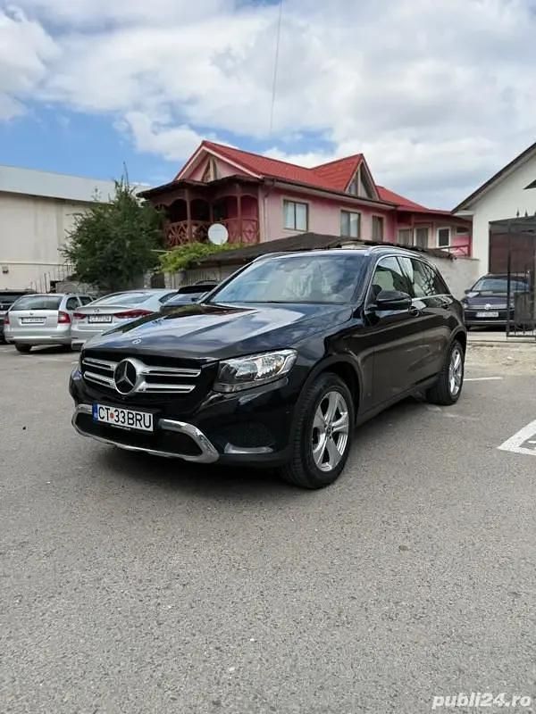 Utilizat 2018 Mercedes GLC250 Berlinǎ | 18.200 EUR - Imagine 1/4