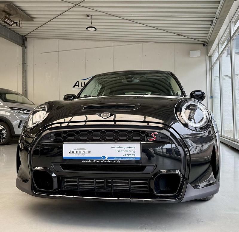 Utilizat 2022 Mini Cooper S Hatchback | 30.125 EUR (Scump) - Imagine 1/1