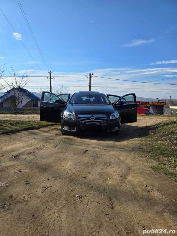 Utilizat 2010 Opel Insignia Hatchback | 3.200 EUR - Imagine 1/4