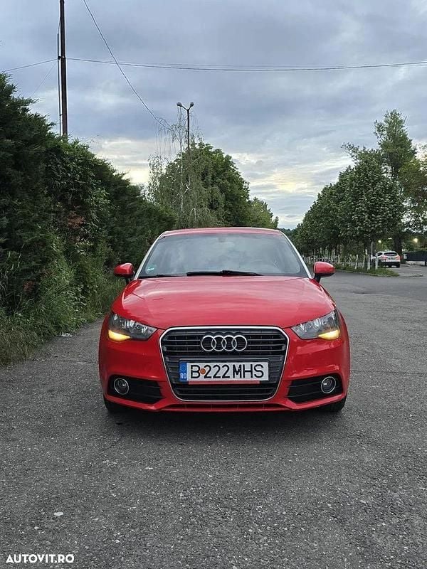 Rosu Utilizat 2012 Audi A1 Ambition Hatchback | 4.990 EUR (Super Preț) - Imagine 1/4