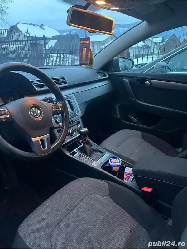 Second-hand VW Passat 77 CP (56 kW) 2012 Break