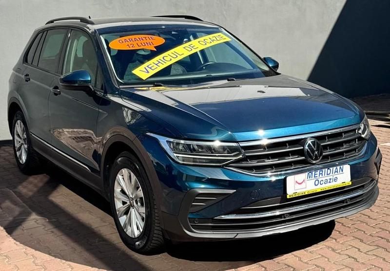 Utilizat 2022 VW Tiguan Life SUV | 25.199 EUR (Preț OK) - Imagine 1/4
