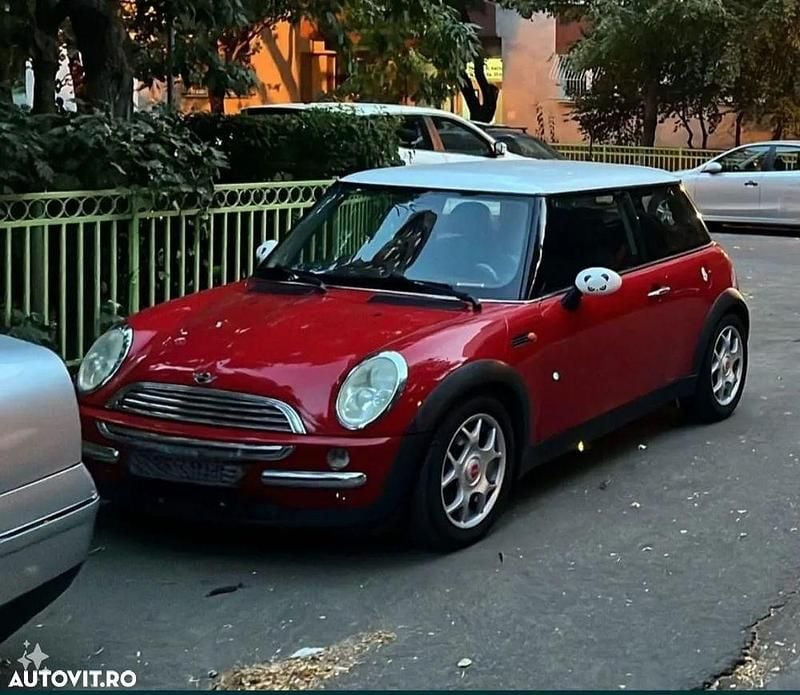 Rosu Utilizat 2004 Mini Cooper Hatchback | 2.000 EUR (Preț OK) - Imagine 1/4