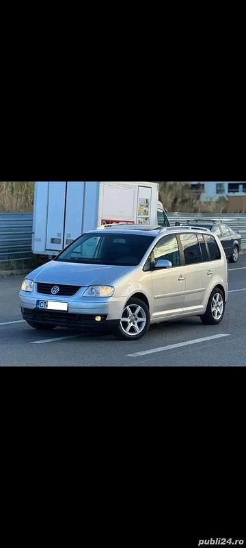 Argintiu Utilizat 2006 VW Touran Monovolum | 2.650 EUR (Preț OK) - Imagine 1/4