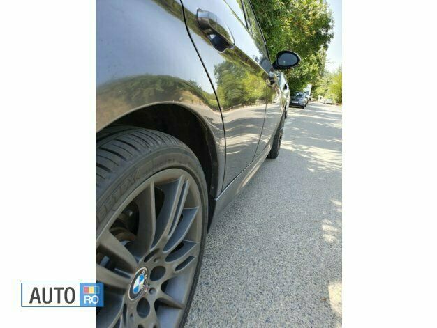 Second-hand BMW 330 M Sport 231 CP (169 kW) 2008 Gri Berlinǎ