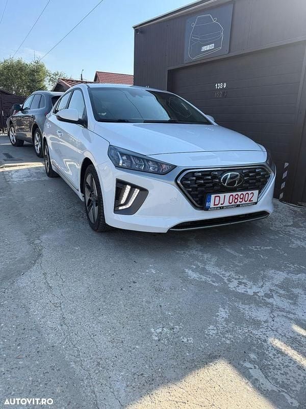 Culoarealb Utilizat 2021 Hyundai Ioniq Berlinǎ | 14.500 EUR (Super Preț) - Imagine 1/4