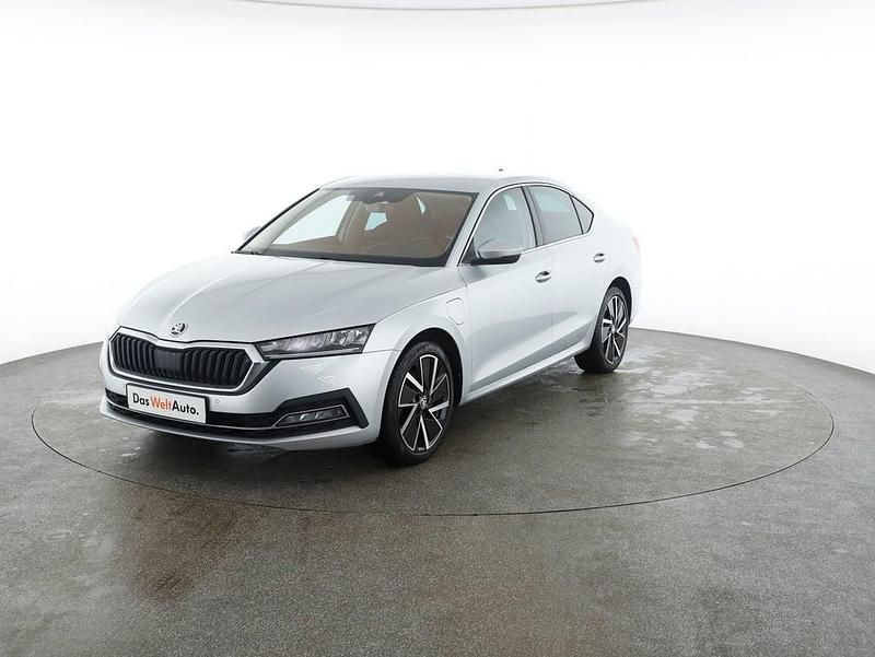 Argintiu metalic Utilizat 2021 Skoda Octavia Style | 24.350 EUR - Imagine 1/4