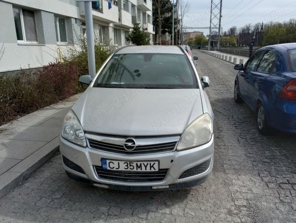 Gri Utilizat 2007 Opel Astra Break | 1.000 EUR (Super Preț) - Imagine 1/4