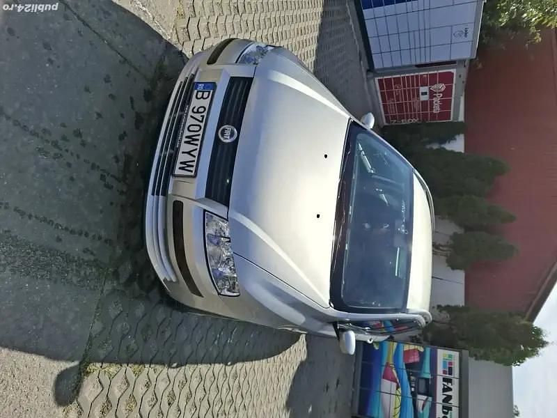 Utilizat 2002 Fiat Stilo Break | 2.500 EUR - Imagine 1/4
