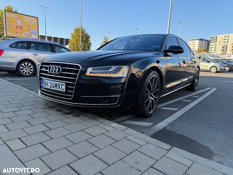 Culoarenegru Utilizat 2014 Audi A8L Comfort Berlinǎ | 30.500 EUR (Preț OK) - Imagine 1/4