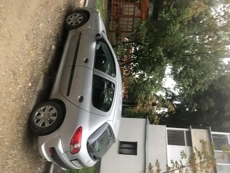 Second-hand Peugeot 206 70 CP (51 kW) 2010 Hatchback