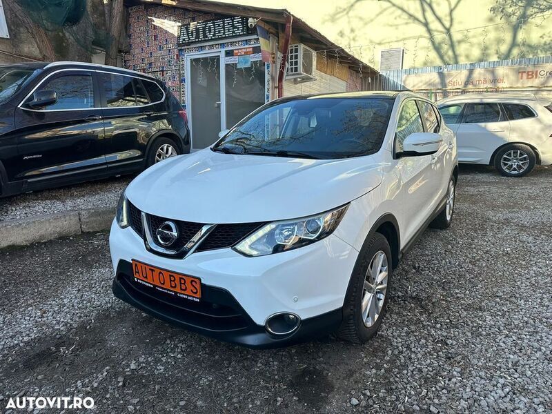 Alb Utilizat 2014 Nissan Qashqai N-Connecta SUV | 8.999 EUR (Preț OK) - Imagine 1/4