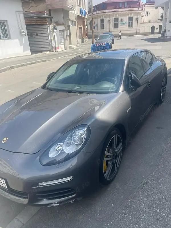 Utilizat 2015 Porsche Panamera Berlinǎ | 31.900 EUR - Imagine 1/4