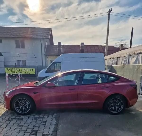 Second-hand Tesla Model 3 353 kW (480 CP) 2021 Berlinǎ