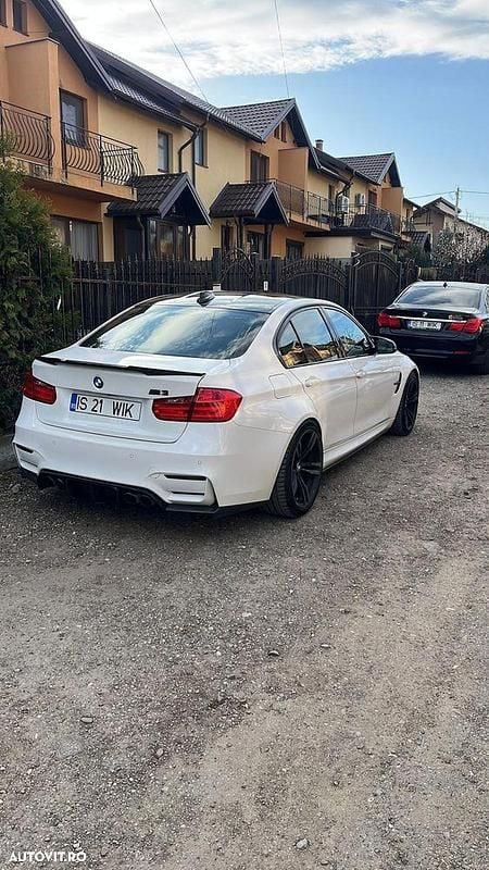 Second-hand BMW M3 431 CP (317 kW) 2015 Culoarealb Berlinǎ