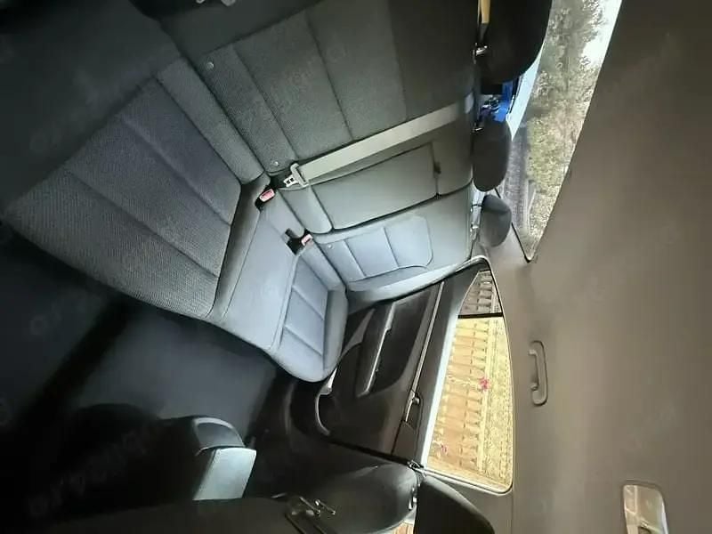 Second-hand Hyundai Elantra 128 CP (94 kW) 2017 Berlinǎ