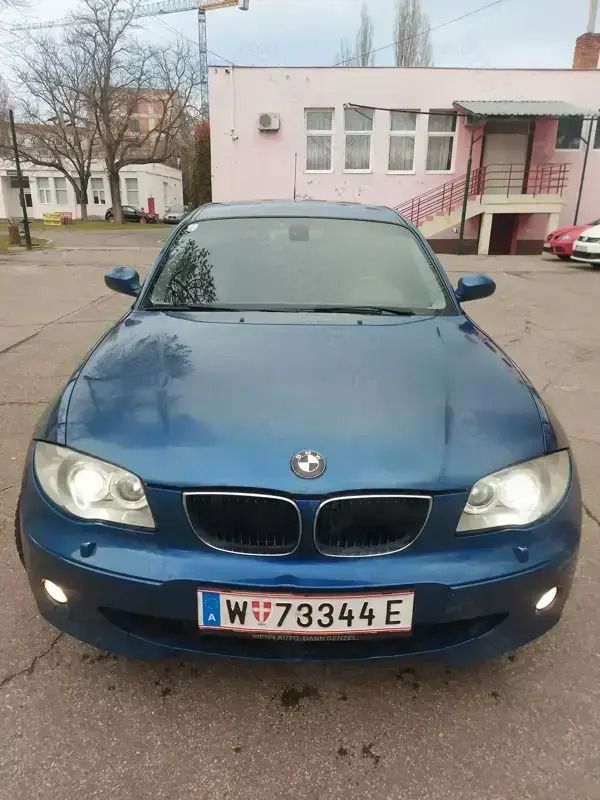 Utilizat 2005 BMW 120 Hatchback | 2.900 EUR (Preț bun) - Imagine 1/4