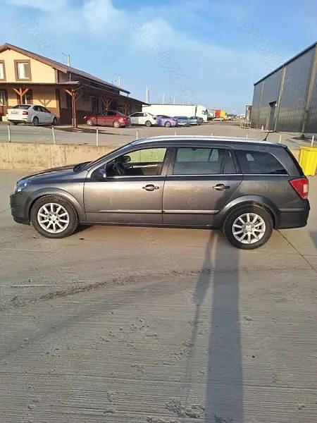 Utilizat 2009 Opel Astra Break | 2.500 EUR (Preț OK) - Imagine 1/4