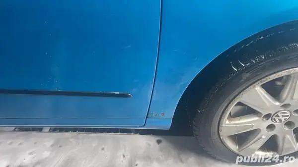 Utilizat 2007 VW Passat Berlinǎ | 2.300 EUR (Preț OK) - Imagine 1/4