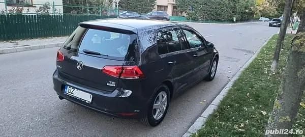 Second-hand VW Golf VII 110 CP (80 kW) 2016 Hatchback
