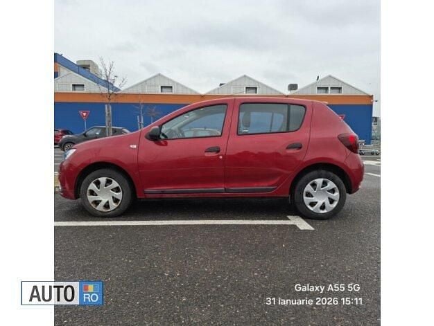 Second-hand Dacia Sandero 90 CP (66 kW) 2017 Visiniu Berlinǎ