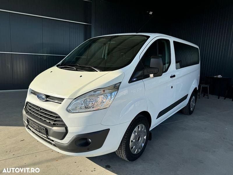 Culoarealb Utilizat 2017 Ford Transit Custom Monovolum | 12.100 EUR (Preț OK) - Imagine 1/4