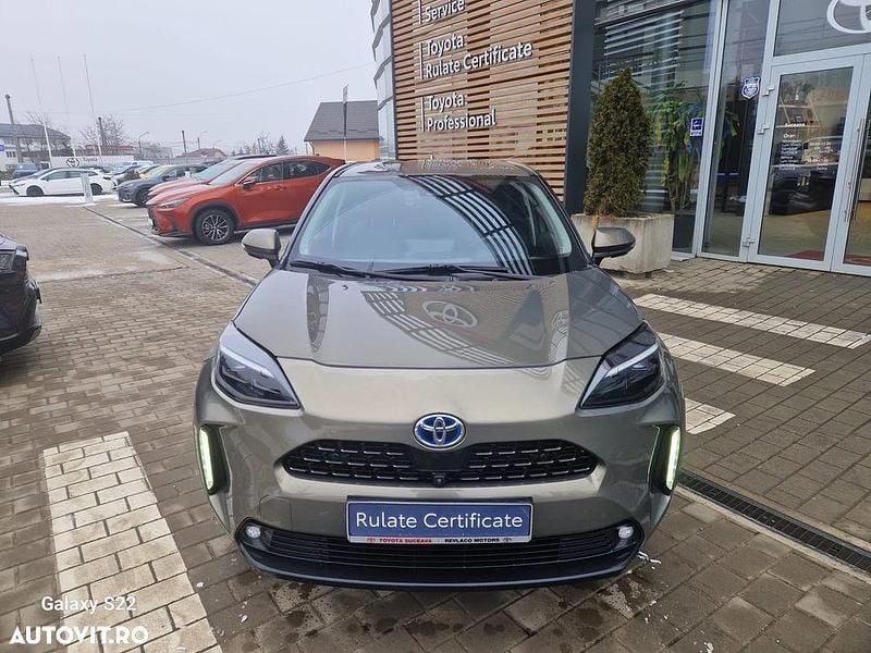 Second-hand Toyota Yaris Cross Elegant 116 CP (85 kW) 2022 Culoareverde SUV