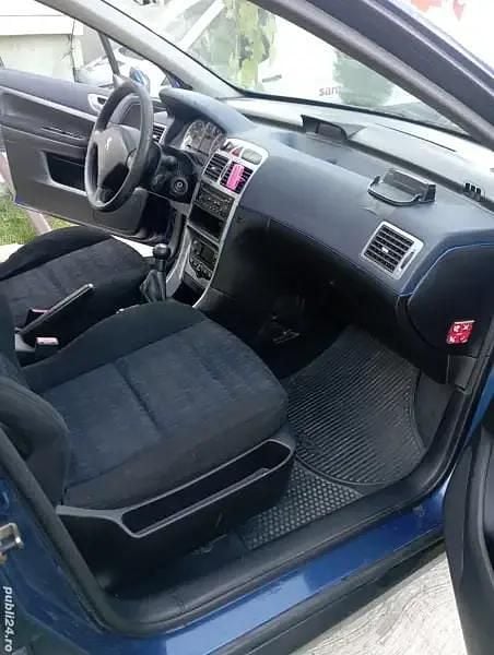 Utilizat 2004 Peugeot 307 Berlinǎ | 1.150 EUR (Preț OK) - Imagine 1/4