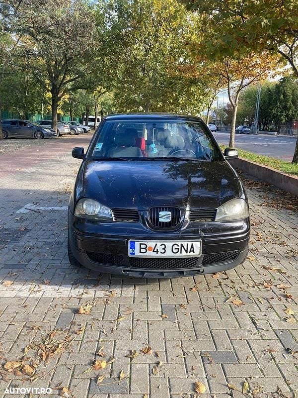 Second-hand Seat Arosa 50 CP (36 kW) 2004 Culoarenegru Hatchback