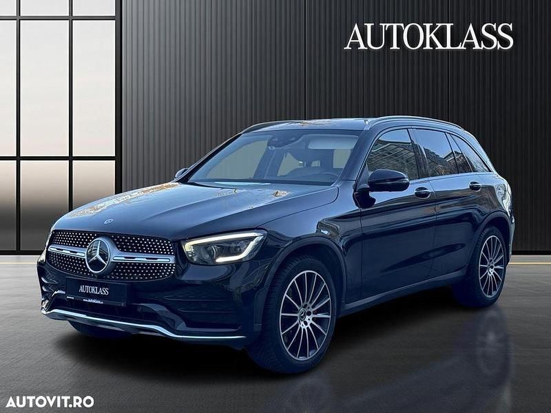 Culoarenegru Utilizat 2019 Mercedes GLC300 SUV | 34.800 EUR (Scump) - Imagine 1/4