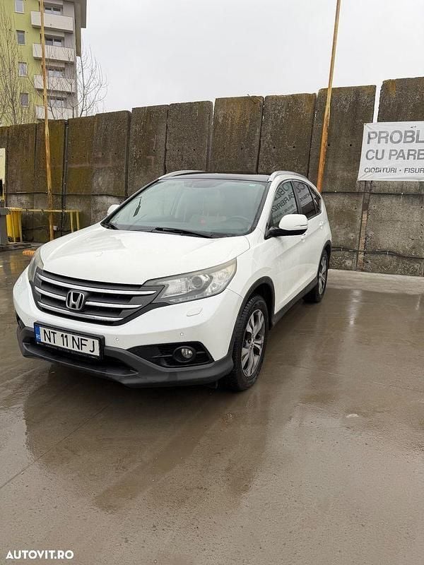 Culoarealb Second-hand 2013 Honda CR-V Comfort SUV | 8.000 EUR (Preț OK) - Imagine 1/4
