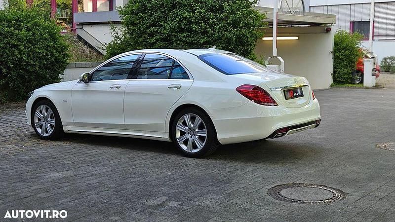 Second-hand Mercedes S500 Edition 1 455 CP (334 kW) 2014 Alb Berlinǎ