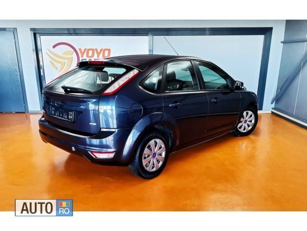 Albastru Utilizat 2008 Ford Focus Berlinǎ | 3.490 EUR (Scump) - Imagine 1/4