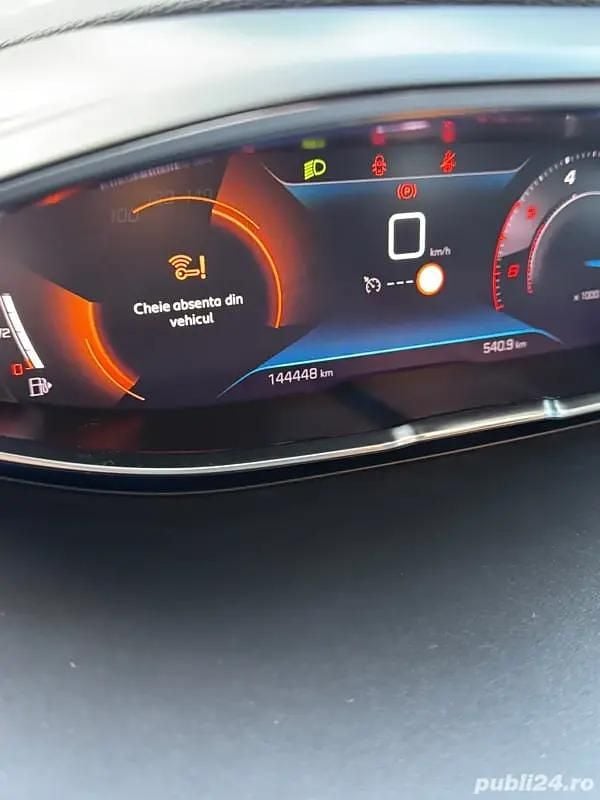 Utilizat 2021 Peugeot 3008 Hatchback | 19.000 EUR - Imagine 1/4