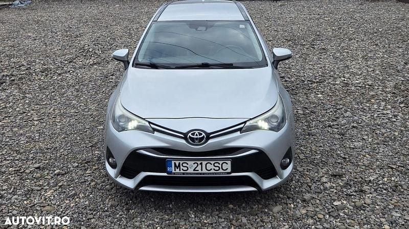 Second-hand Toyota Avensis 143 CP (105 kW) 2017 Culoaregri Break