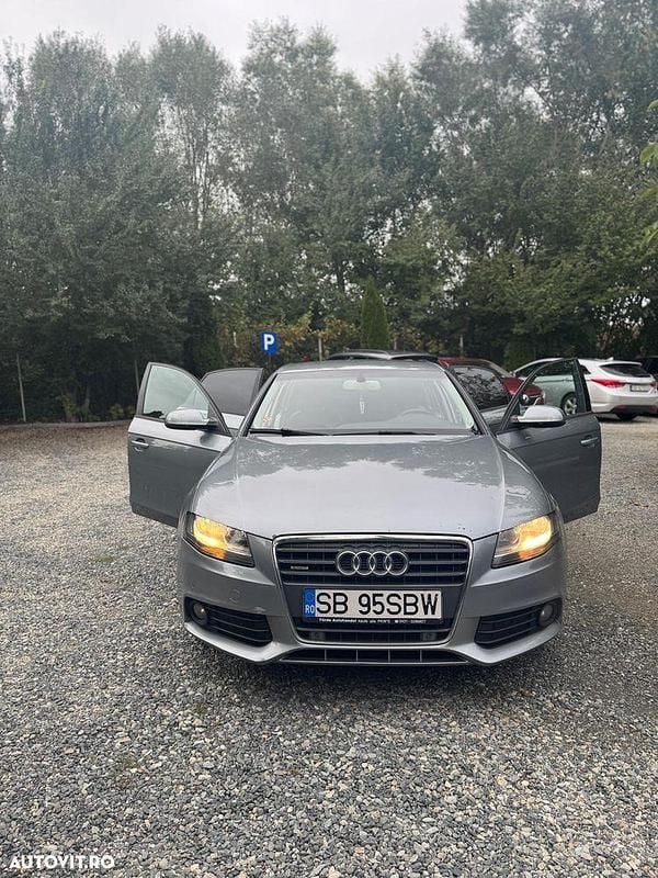 Culoaregri Second-hand 2011 Audi A4 Ambition Berlinǎ | 5.200 EUR (Super Preț) - Imagine 1/4