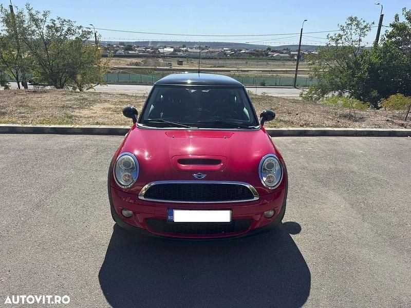 Culoarerosu Utilizat 2010 Mini Cooper S Coupé Coupe | 9.900 EUR (Puțin scump) - Imagine 1/4