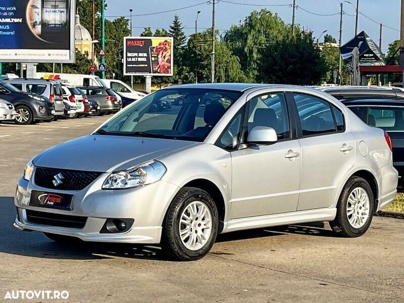 Argint Utilizat 2010 Suzuki SX4 Berlinǎ | 3.890 EUR - Imagine 1/4