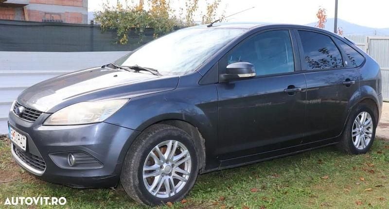 Culoaregri Utilizat 2008 Ford Focus Ghia Hatchback | 3.300 EUR (Puțin scump) - Imagine 1/4
