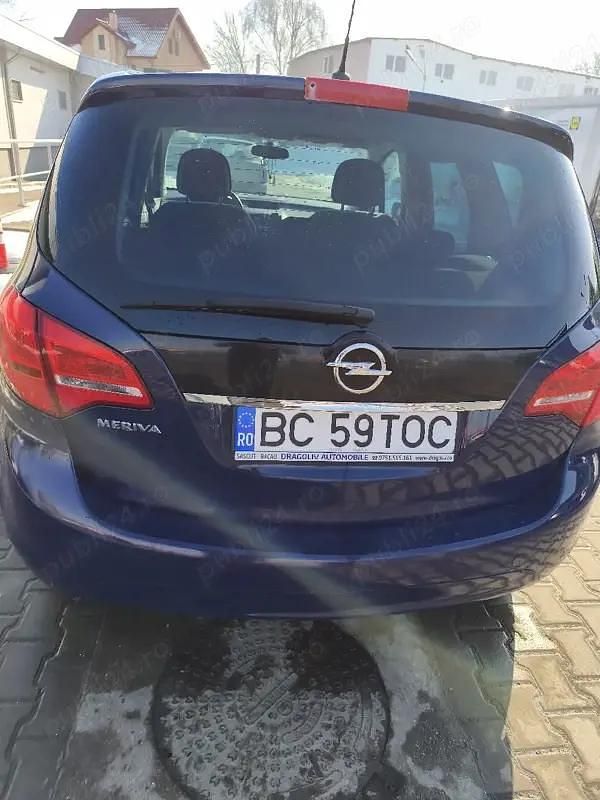 Second-hand Opel Meriva 100 CP (73 kW) 2011 Monovolum