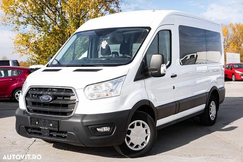 Second-hand Ford Transit Trend 130 CP (95 kW) 2020 Culoarealb Break