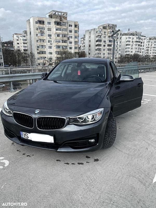 Culoaremaro Utilizat 2015 BMW 320 Gran Turismo Coupe | 12.370 EUR (Preț bun) - Imagine 1/4